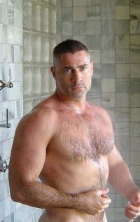 d56b88d37d9aa921e5d946d3c7cf51dc--beefy-men-muscle-bear.jpg