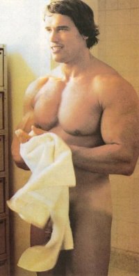 arnold-schwarzenegger-nude.jpg