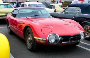 Toyota_2000GT.jpg