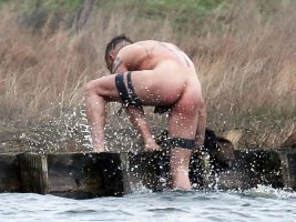 tom-hardy-naked-penis-0209-27-compressed (1).jpg