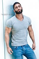 4226bbccd67a33228de49cf90ca2768b--middle-eastern-men-bearded-men.jpg