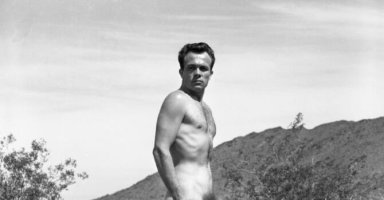 Scotty-Bowers-Model-Pose-670x349 (2).jpg