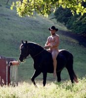 a51bc40683d059f7e1e2039708685cf6--man-horse-hot-cowboys.jpg