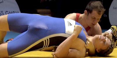 0-wrestler-tonic-immobility.jpg