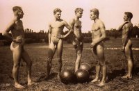 1bohemian.tumblr_medicine balls.jpg