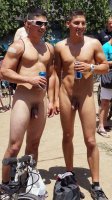 spycam-men-naked-outdoor_010.jpg