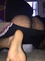 Hairy_Men_02.jpg