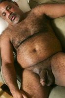 naked-hairy-men-bear-daddy-black1.jpg