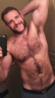 natural_hairy_men_16.jpg