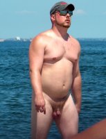 candid-nude-beach-cub-tumblr_lqn0u5LiGR1qa79wpo1_500.jpg