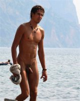 very-sexy-nudist-guy.jpg