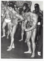 Arax Dennis Tinerino Arnold Schwarzenegger 1967 002.jpg