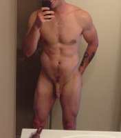 nude-muscle-guy-with-soft-dick.jpg