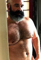 27045a101525f33b653cf47baf2d4832--big-men-hairy-chest.jpg