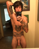 02027 naked boys self pics (3).png