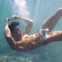 naked boy swimming (13).jpg