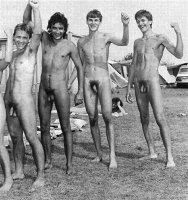 db4ac5f0dd7ce2f7506dac5f367503c1--beach-boys-group.jpg