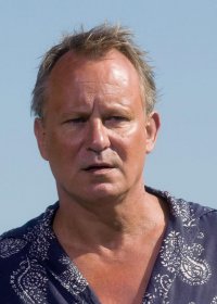 mamma-mia-mit-stellan-skarsgard.jpg